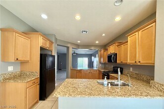 3989 Spanish Barb St in Las Vegas, NV - Foto de edificio - Building Photo