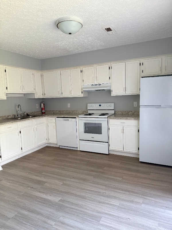 16 Duiguid Dr
