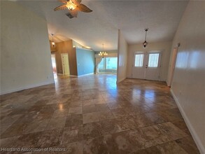 2922 Wynstone Dr in Sebring, FL - Building Photo - Building Photo