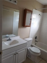 2832 Skyview Dr in Lakeland, FL - Building Photo - Building Photo