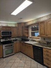 6624 Lakeside Dr in Charlotte, NC - Building Photo - Building Photo