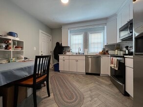 4 Appleton St, Unit 3 in Quincy, MA - Building Photo - Building Photo