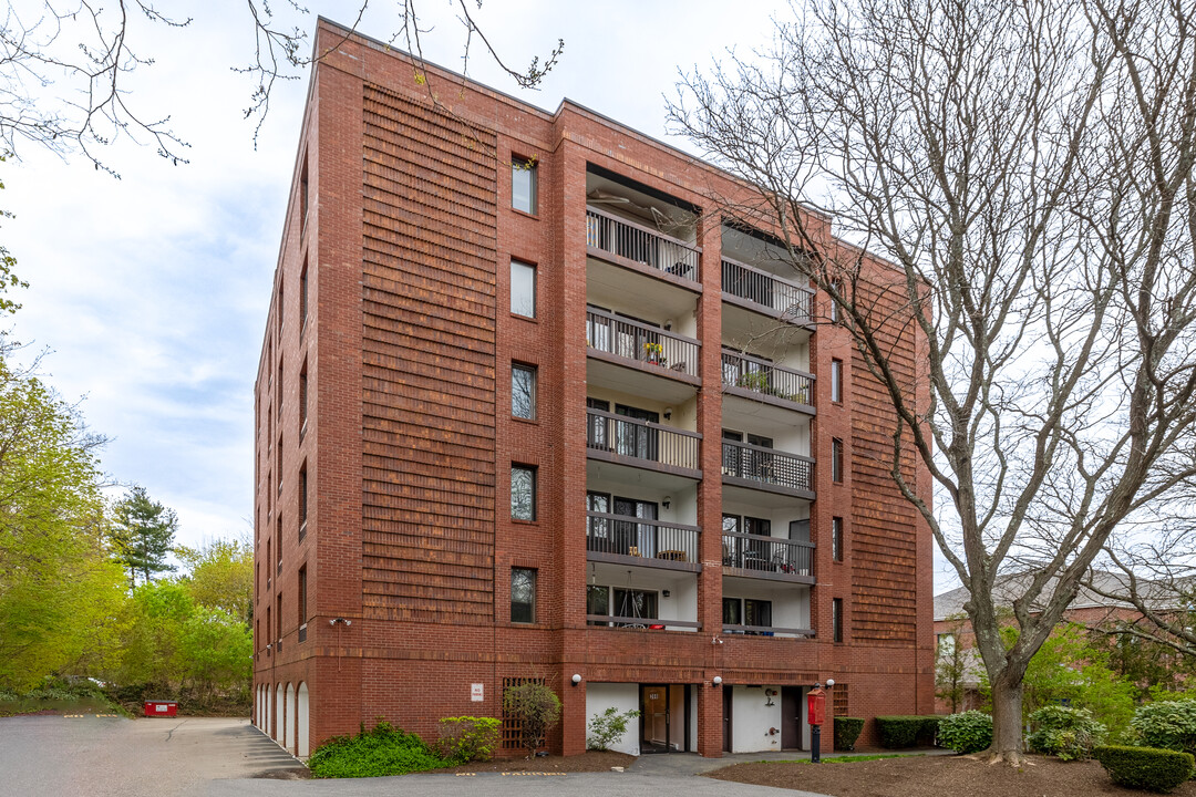 Granite Court in Quincy, MA - Building Photo