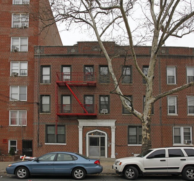 442 E 34th St in Brooklyn, NY - Building Photo - Building Photo