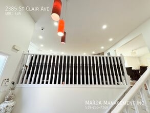 PARTIALLY FURNISHED 5 BED/3.5 BATH HOME -  in Windsor, ON - Building Photo - Building Photo