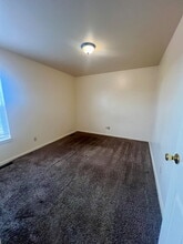 609 W 5th St in Cheyenne, WY - Building Photo - Building Photo