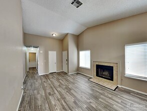 733 Reagan Dr in Las Vegas, NV - Building Photo - Building Photo