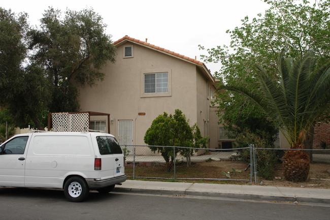 3360 Brussells St in Las Vegas, NV - Building Photo - Building Photo