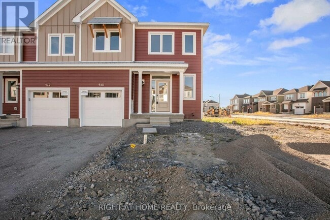 property at 940 Seagrave Ln