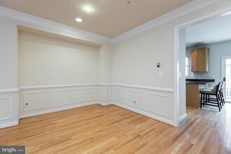 8857 Ashgrove House Ln in Vienna, VA - Building Photo - Building Photo