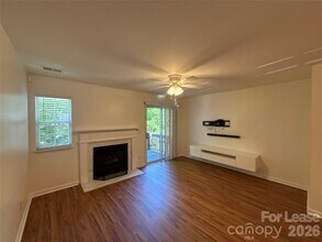 639 Mountainwater Dr in Charlotte, NC - Building Photo - Building Photo