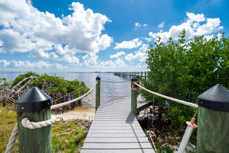 Harborside Residences Luxury Rental Community in Port Charlotte, FL - Foto de edificio - Other