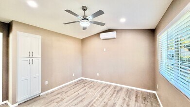 1112-14 Vía Prado in Fallbrook, CA - Building Photo - Building Photo