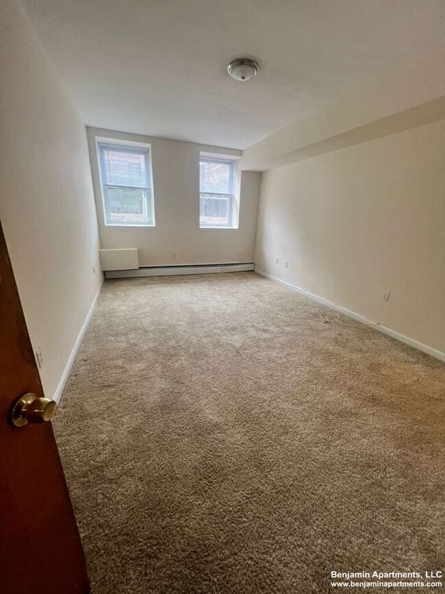 property at 17 Green St