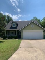 1319 N Penelope St in Belton, TX - Building Photo
