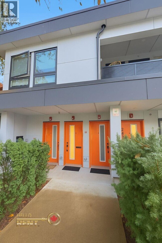 2428 Fraser St in Vancouver, BC - Building Photo - Building Photo