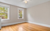 45 Mason Ter, Unit 3 in Brookline, MA - Foto de edificio - Building Photo