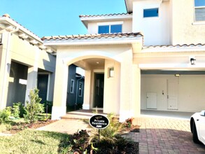 13172 Bromborough Dr in Orlando, FL - Foto de edificio - Building Photo