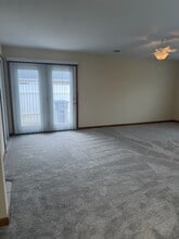 218 Dale Haven Dr in Vincennes, IN - Building Photo - Building Photo