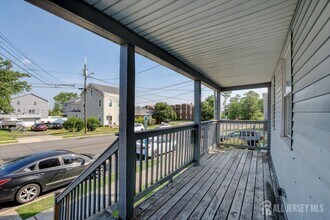 111 John St in South Amboy, NJ - Foto de edificio - Building Photo
