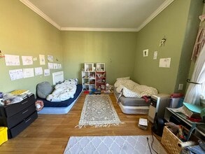 10-12 Greenway Ct in Brookline, MA - Foto de edificio - Building Photo