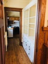 2825 N Frederick AV in Milwaukee, WI - Foto de edificio - Building Photo