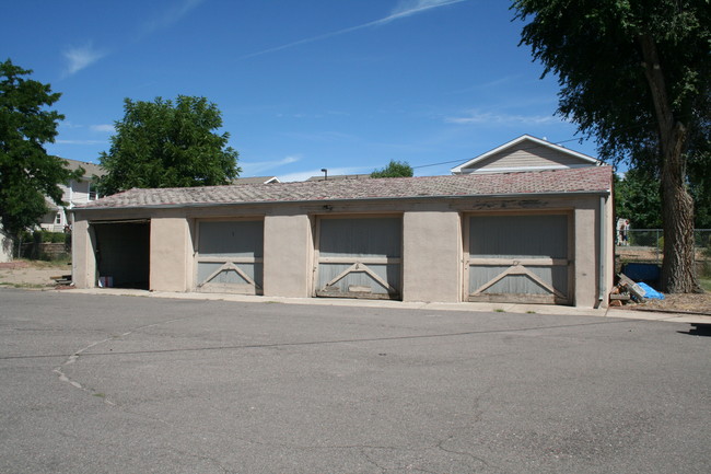 1475-1481 Pierce St in Lakewood, CO - Building Photo - Building Photo