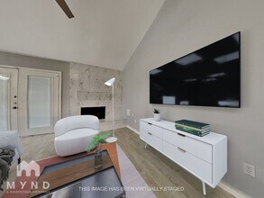 2403 Summer Spring Dr in Spring, TX - Building Photo - Building Photo