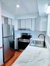 24 Jonquil Ln in Taylors, SC - Building Photo - Building Photo