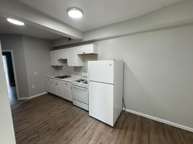 35 Benkard Ave in Newburgh, NY - Building Photo - Building Photo