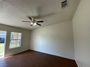 1215 Ridgemont St in Round Rock, TX - Building Photo - Building Photo