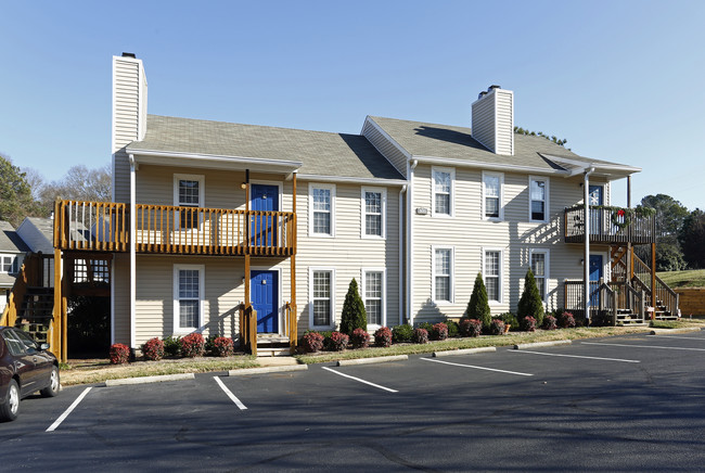 Angel Court Apartments in Raleigh, NC - Building Photo - Building Photo