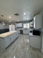 1104 W Mission Dr in Chandler, AZ - Building Photo - Building Photo