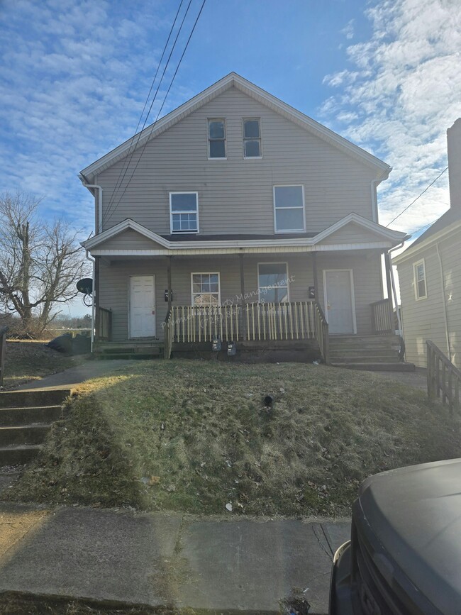 property at 416 E Reynolds St