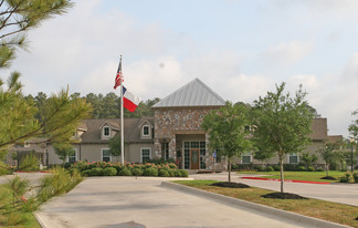 The Lodge at Silverdale Apartments