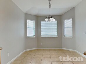 2164 Bentwood Dr in New Braunfels, TX - Foto de edificio - Building Photo