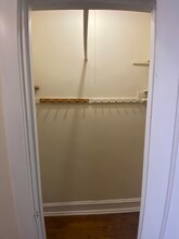 1341 W Touhy Ave in Chicago, IL - Building Photo - Building Photo