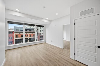 AMLI Golden Triangle in Denver, CO - Foto de edificio - Building Photo