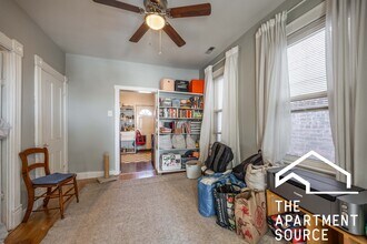 2140 W Race Ave in Chicago, IL - Building Photo - Building Photo