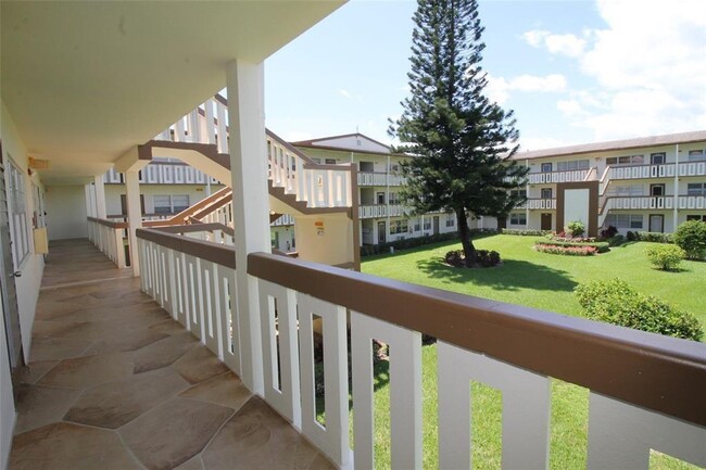 435 Mansfield K in Boca Raton, FL - Building Photo - Building Photo