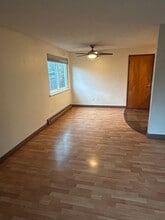 1015 NW 36th St in Corvallis, OR - Building Photo - Building Photo