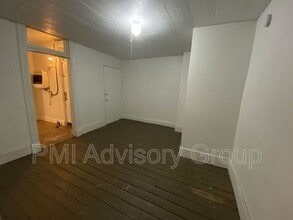 524 Market St in Osage City, KS - Building Photo - Building Photo