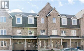 5 Savage Dr in Hamilton, ON - Building Photo