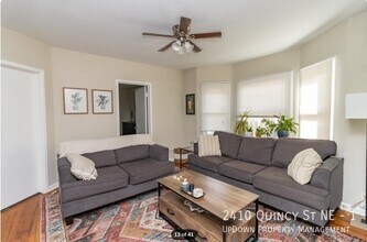 2410 Quincy St NE in Minneapolis, MN - Building Photo - Building Photo