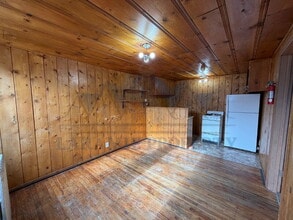 407 S 5th St in Laramie, WY - Building Photo - Building Photo