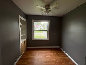 5210 Cato St in Maple Heights, OH - Foto de edificio - Building Photo