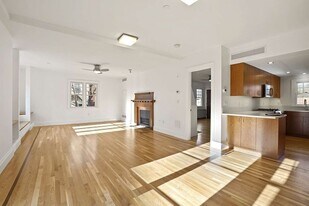 165 Winthrop Rd in Brookline, MA - Building Photo