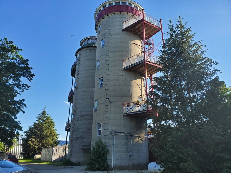 3474 104th Ave in Allegan, MI - Building Photo