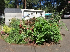 Riverside Estates Mobile Home Park in Washougal, WA - Building Photo - Building Photo
