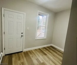47 Church St in South Orange, NJ - Building Photo - Building Photo